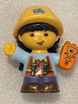 1 2016 Fisher Price Little People Construction Girl w/Hat *Nice Conditio... - $9.99