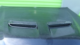 2008-09 Pontiac G8 GT GXP Hood Cover Complete W/ Scoops *LOCAL PICK UP ONLY* image 10