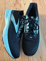 Brooks Launch 8 Women's Running Shoe Size 9.5 B Medium) Black teal - $54.45