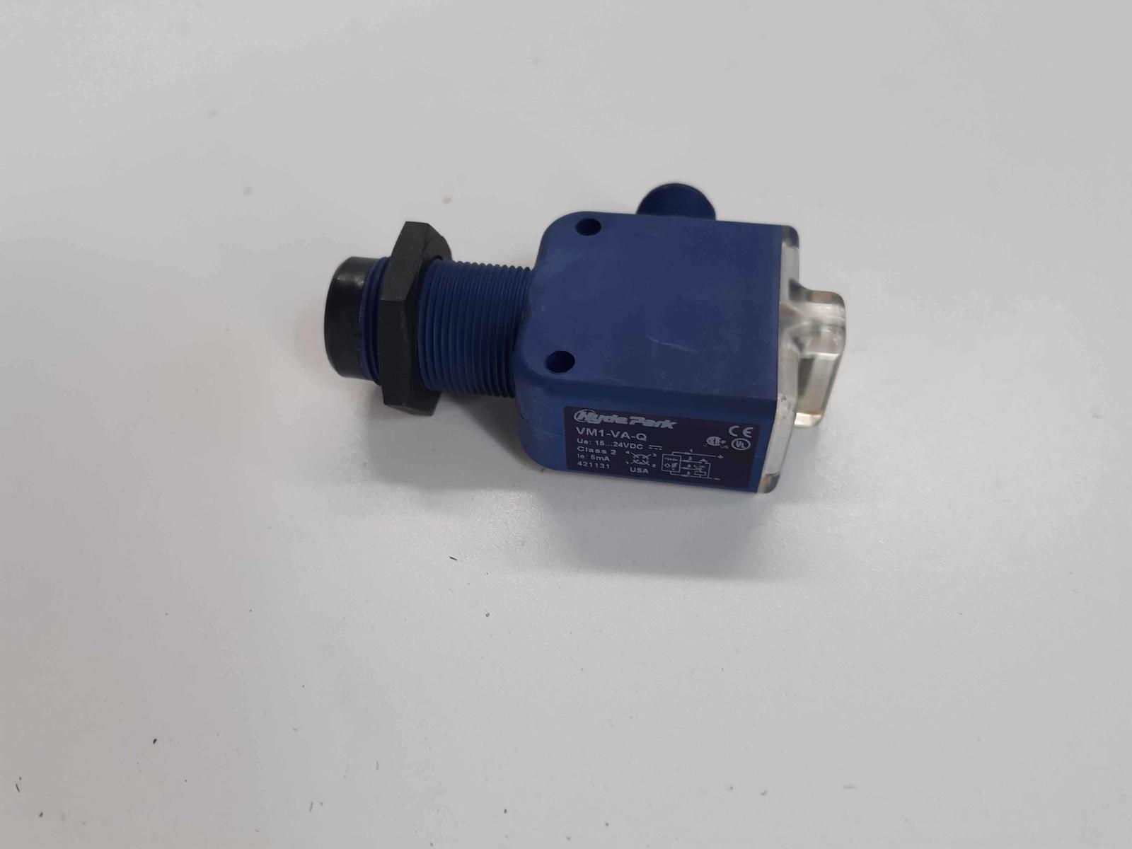 SCHNEIDER ELECTRIC HYDE PARK VM1-VA-Q DUAL MOUNT ULTRASONIC SENSOR - $75.00