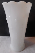 Anchor Hocking #2 Milk Glass Tear Drop Pearl And Tears 7" Flower Vase Scalloped - $22.56