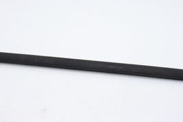 14-19 FIAT 500L REAR RIGHT PASSENGER SIDE DOOR WINDOW BELT MOLDING TRIM E3342 image 4