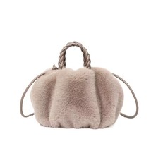 New Women Elegant Crossbody Bags  Plush Cloud Bag Handbag Woven Handle Female  H - £51.38 GBP