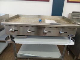 48&quot; FLAT GRIDDLE MANUAL WITH STAINLESS EQUIPMENT TABLE PACKAGE ATMG48 PL... - £1,610.97 GBP