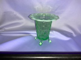 Vintage Fenton Glass Green Uranium Opalescent Basket Weave Open Lace Vase - £79.13 GBP