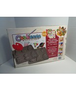 Cookeeze Holiday Baking And Decorating Kit Complete With Guide Recipe Book - £11.73 GBP
