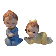 Vintage Bisque Kewpie Baby Boy Blue &amp; Girl Yellow Figurines 2” “CP ‘79” T01B - £7.60 GBP