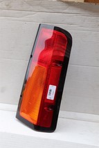 03-04 Land Rover Discovery II Upper Taillight Lamp Passenger Right RH image 2