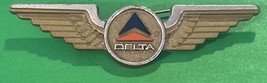 DELTA AIRLINES - Wings Pin - Plastic - Collectable - $9.41