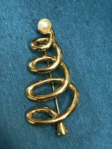 Estate Goldtone Swirly Loops w Faux White Pearl Topper Christmas Tree Pin Brooch - £15.69 GBP