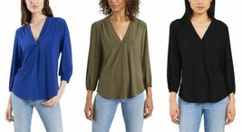 Two by Vince Camuto Ladies&#39; V-Neck Long Sleeve Top - £15.93 GBP
