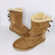 UGG Australia 1002954 BAILEY BOW Chestnut Suede Sheepskin Ankle Boots  Women’s 8 - £31.61 GBP