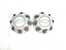 Two GMC Chevrolet SILVRDO25 2016 Center Cap Wheel OEM 905522 - $576.72 MXN