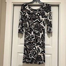 BCBGMaxAzria Light Weight Abstract Design Dress Size Small - $24.50