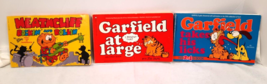 VTG LOT of 3  2 1978 GARFIELD Comic Books + 1 1986 Heathcliff Cat Paperbacks - £12.45 GBP