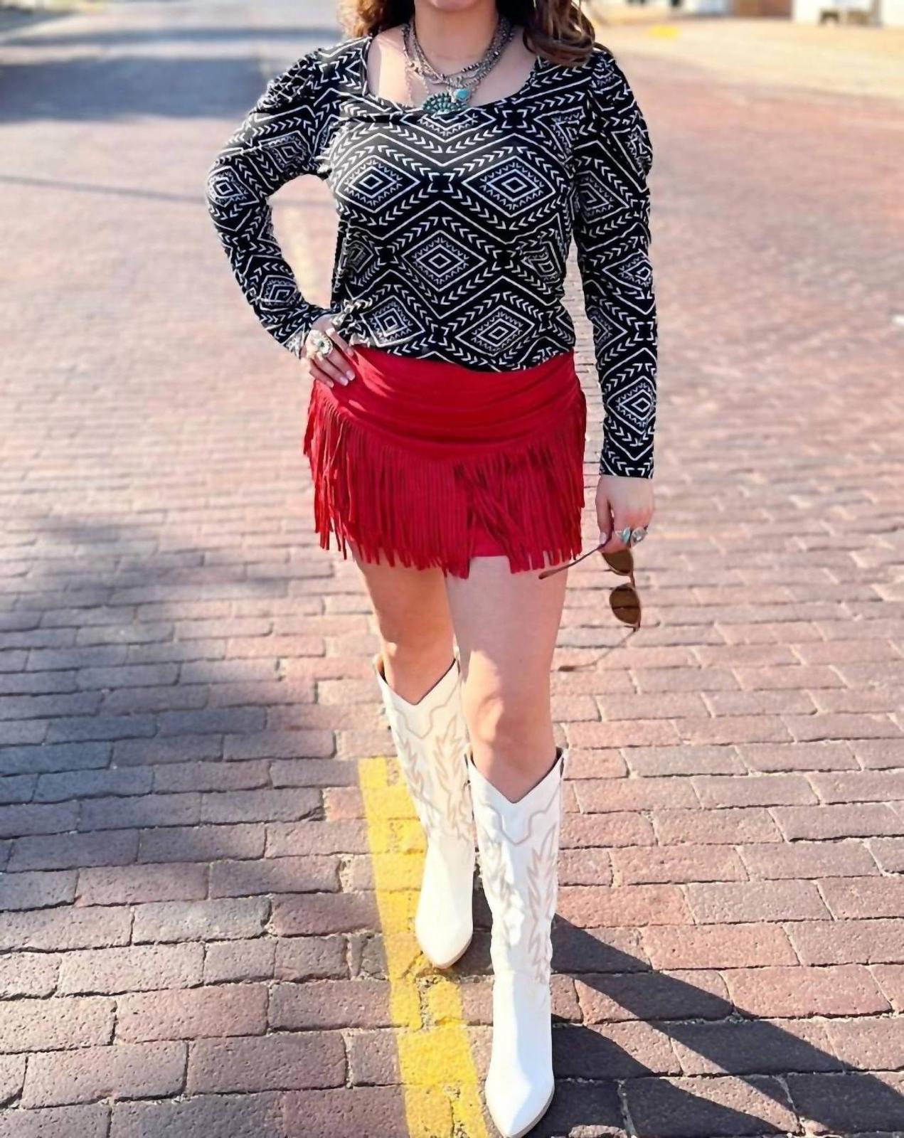 Sterling Kreek Aztec Babe Bubble Sleeves Top Black - $42.00