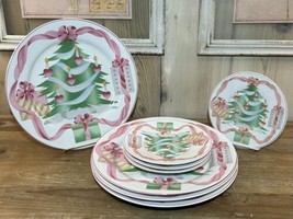 Sango 4 Vintage 1992 Home for Christmas Dinner Plate &amp; 4 Bread Plate Pin... - $65.44