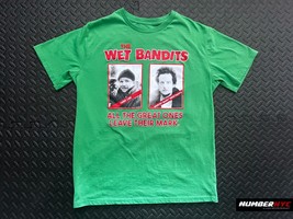 Home Alone Wet Bandits The Great Ones Leave Their Mark Harry &amp; Marv T-sh... - £17.88 GBP
