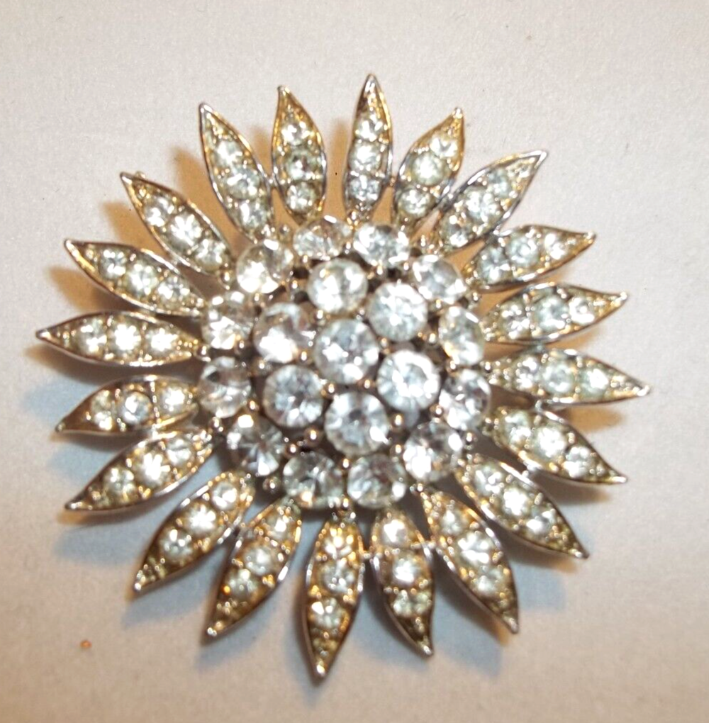 Primary image for Sparkly Vintage Clear Rhinestone Silver Tone Sunflower Flower Pin