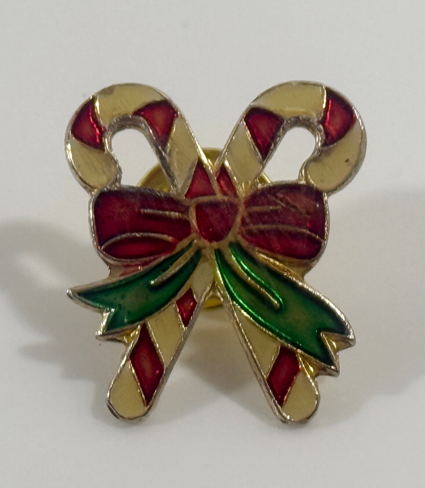 Crossed Candy Canes Lapel Pin - Enamel - £8.14 GBP