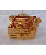 Vintage Danbury Mint Gold Christmas Ornament Toy chest with Toys 3&quot; - $449.55 MXN