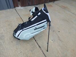 Callaway Chev 4 Divider Dual Strap Golf Stand Bag Gray/Black w Raincover - $104.49