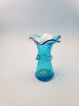 Vintage Crackle Glass Pilgrim Blue Vase with Blue Rigaree  3 1/8&quot; 1949-1969 - £11.93 GBP