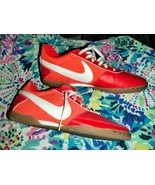Nike Bright Orange Soccer Style 2013 Boy&#39;s Sneakers Sz 6.5 Youth - £51.41 GBP