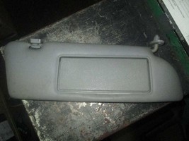 420SEL    1988 Sun Visor 468349 - £65.37 GBP