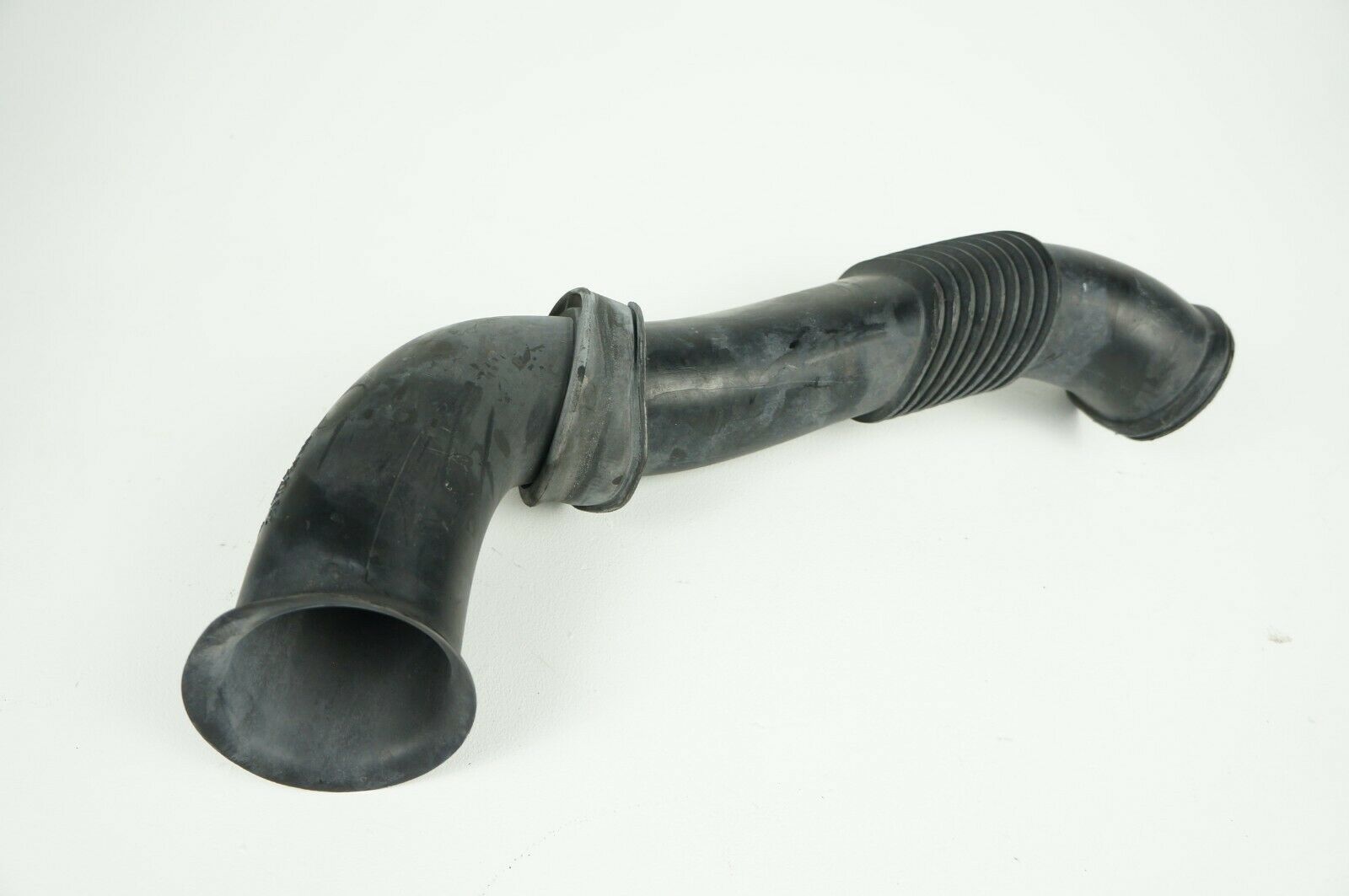 03-2006 porsche cayenne 955 turbo S 4.5l right rh passenger air intake d... - $49.22