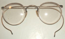 Vintage 1900s-1930s &quot;granny&quot; eye glasses with case - $475.17 MXN