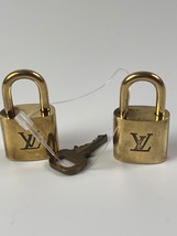 LOUIS VUITTON 2 Locks &amp; 1 Key #307 - £52.15 GBP