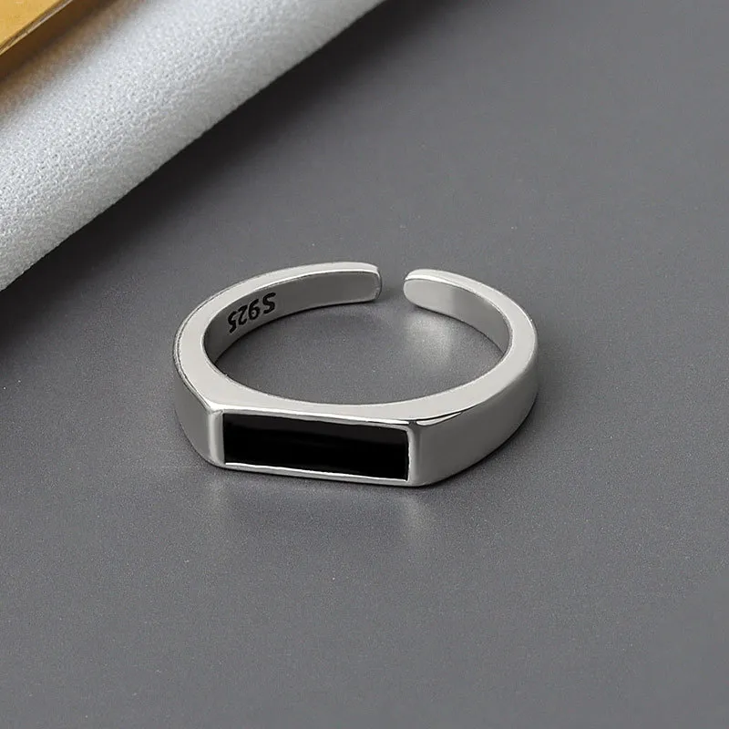 Play LIVVY Silver Color  Geometric Black Adjustable Ring Minimalist Fine Jewelry - £22.91 GBP