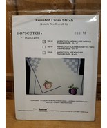 Vintage Janlynn Hopscotch Pfaltzgraff Counted Cross Stitch Napkin Set 15... - $466.46 MXN