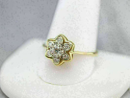 1.20Ct Round Cut Diamond Solitaire Flower Engagement Ring 14K Yellow Gold Finish - £79.82 GBP