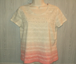 Zenergy by Chico&#39;s Top Size 1 Small-Med Tan &amp; Peach Dip-Dye Short Sleeves Studs - £15.48 GBP