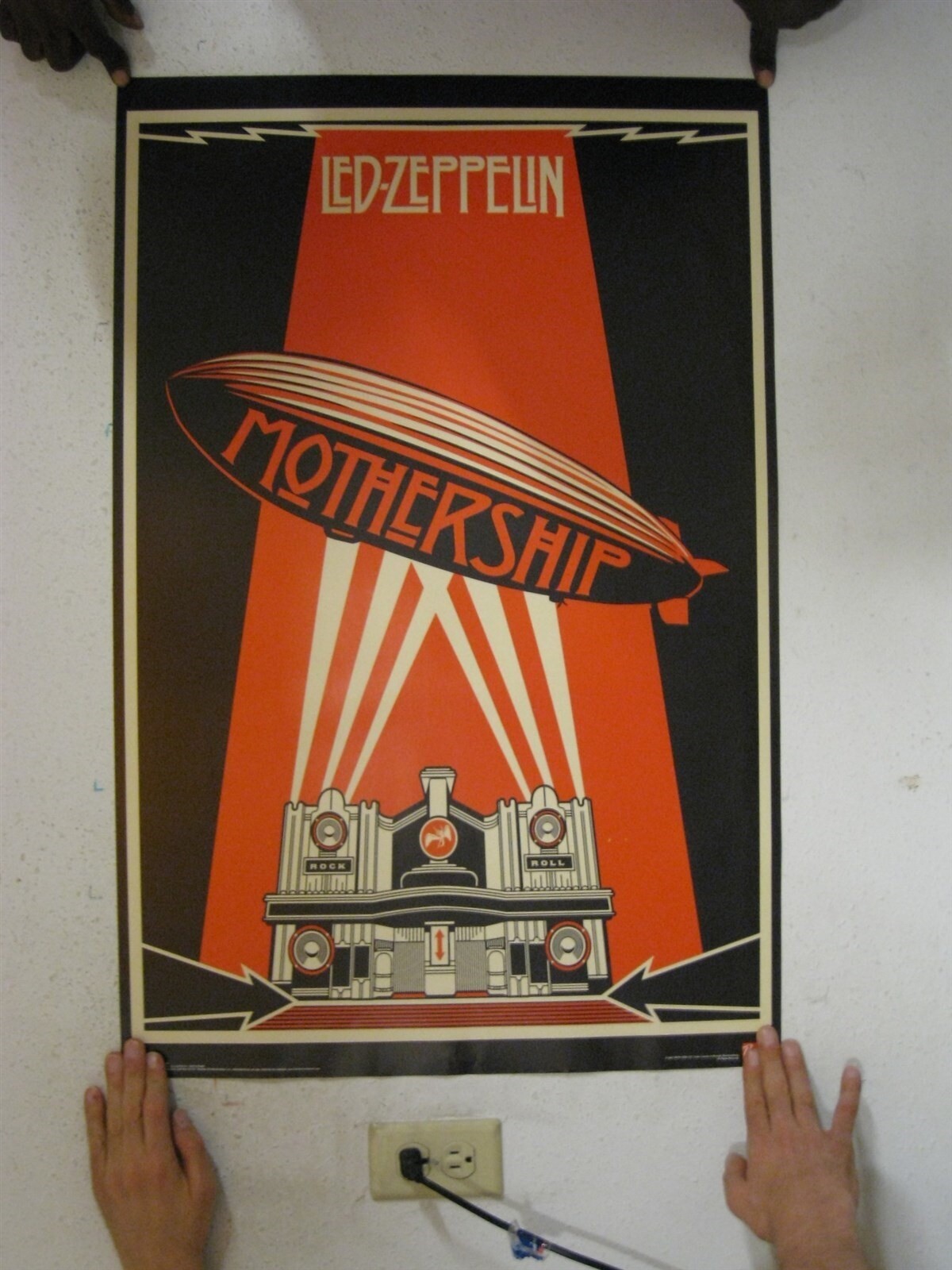 Led Zeppelin Poster Mothership Commercial - $26.86