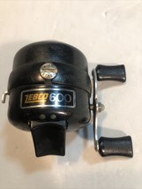 Vintage Zebco Model 600 Spin Cast Fishing Reel Made In USA Metal Foot Good Condi - $13.98