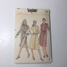Vogue 7924 Size 12 Misses&#39; Dress Button Down - $12.86