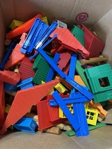 huge amount of lincoln logs approx 30 lbs logs roofs lot - $198.00
