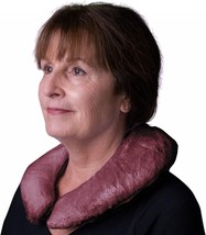 Herbal Concepts Aromatherapy Horse Shoe Shaped Microwaveable Wrap, Mauve... - $19.37