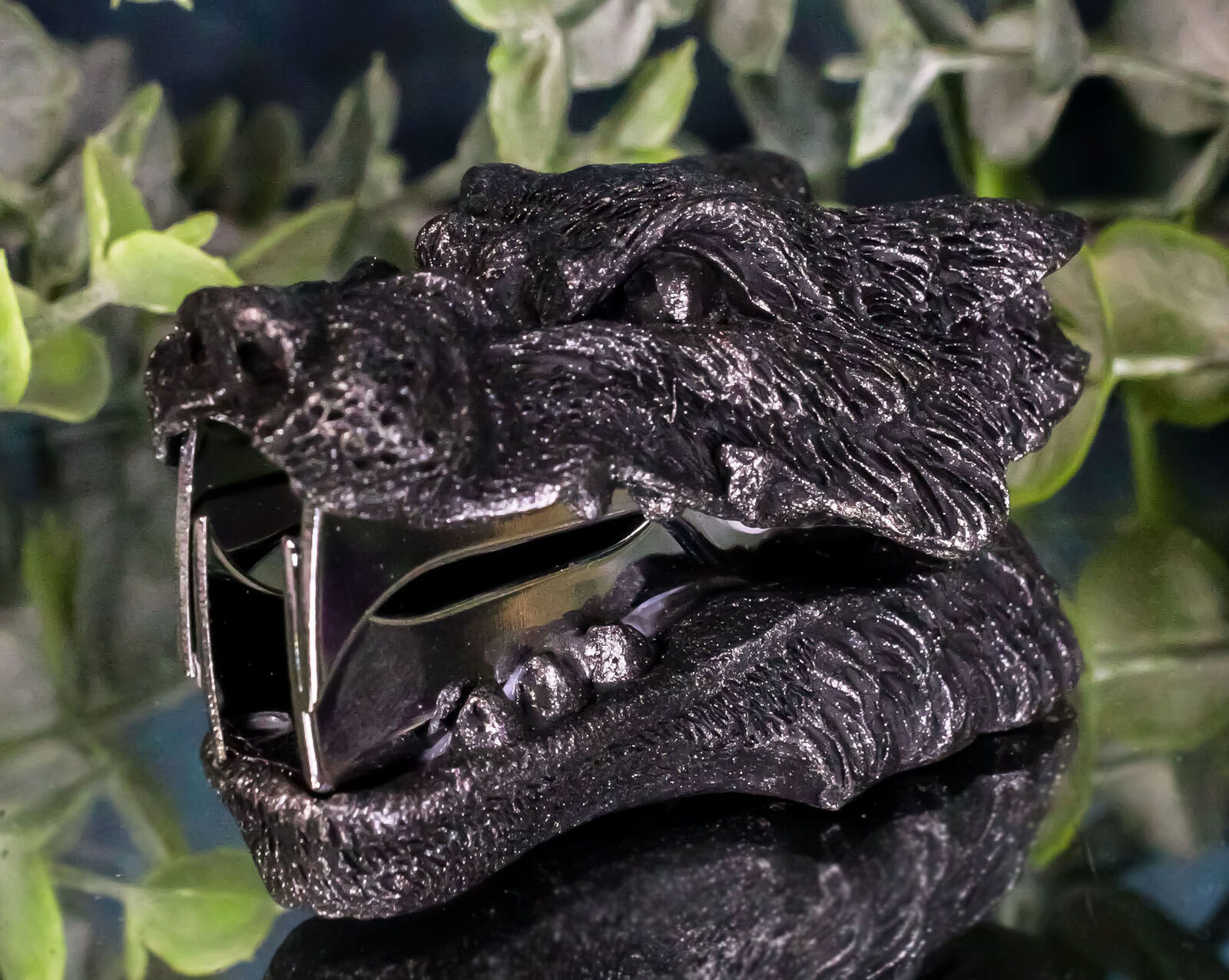 Medieval Fantasy Werewolf Gray Wolf Gargoyle Head Mini Staple Remover Fi... - $15.99