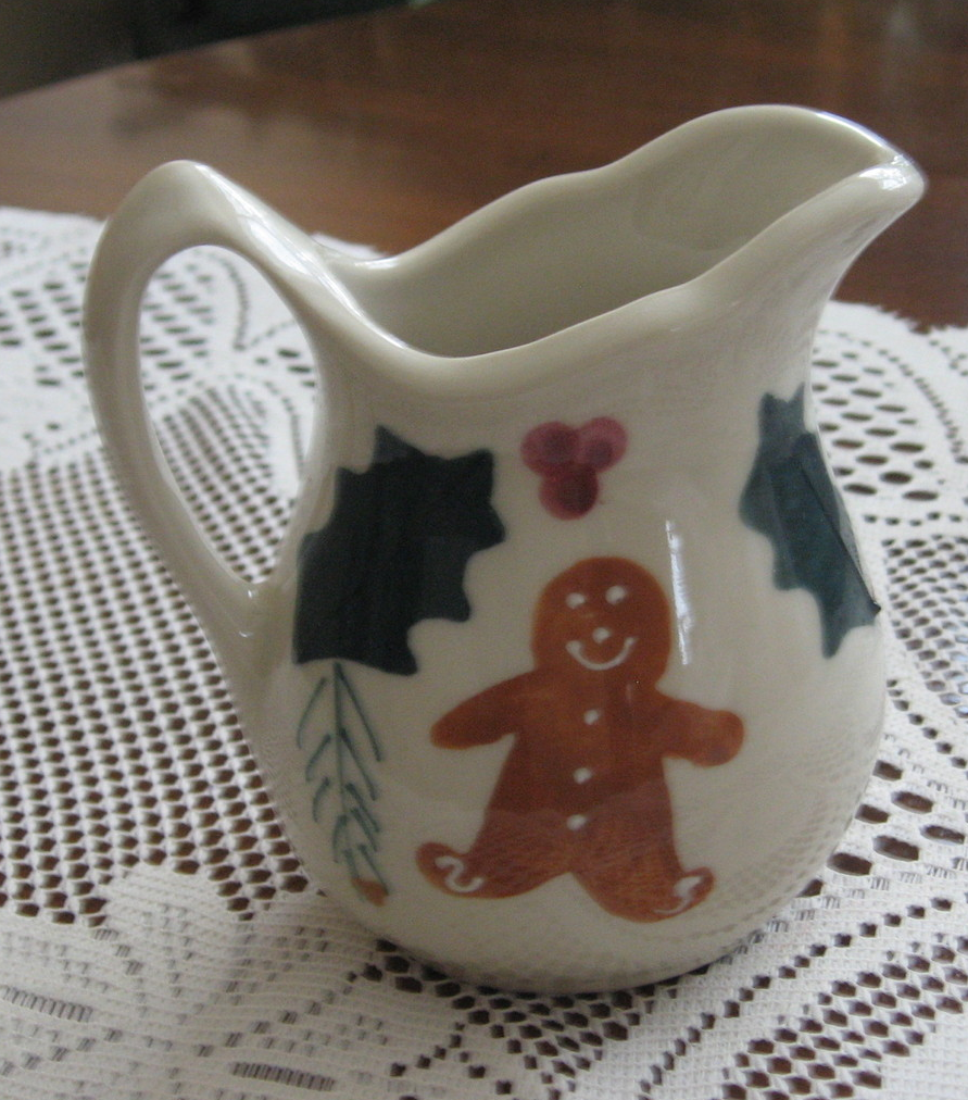 Creamer/Mini Pitcher-Hartstone Pottery-Gingerbread-Retired-USA OH - $16.00
