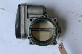 2004-2007 BMW 530i E60 ENGINE THROTTLE BODY K3306 image 5