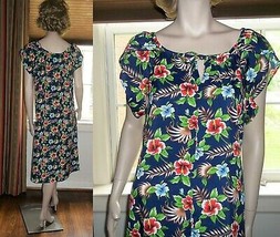 Made in Hawaii Muumuu Size 10  Hibiscus Navy Background Diamond Head  Dress - $59.35