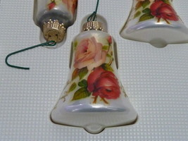 4 VINTAGE KREBS BELL SHAPED RED AND PEACH ROSES GLASS CHRISTMAS ORNAMENTS - $14.99