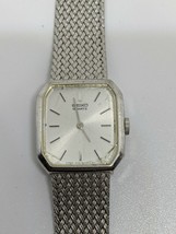 Vintage Seiko Quartz Silver Toned Ladies Watch - $19.99