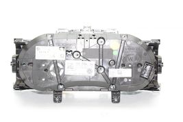19-20 VOLKSWAGEN JETTA Speedometer Instrument Cluster F1685 image 5