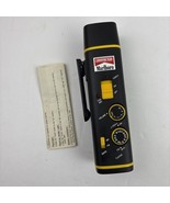 Marlboro Adventure Team Flash Light AM/FM Radio , Open Box - €10,00 EUR