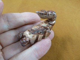 (Y-SCO-19) little SCORPION red stone figurine SOAPSTONE Peru love baby s... - £6.70 GBP